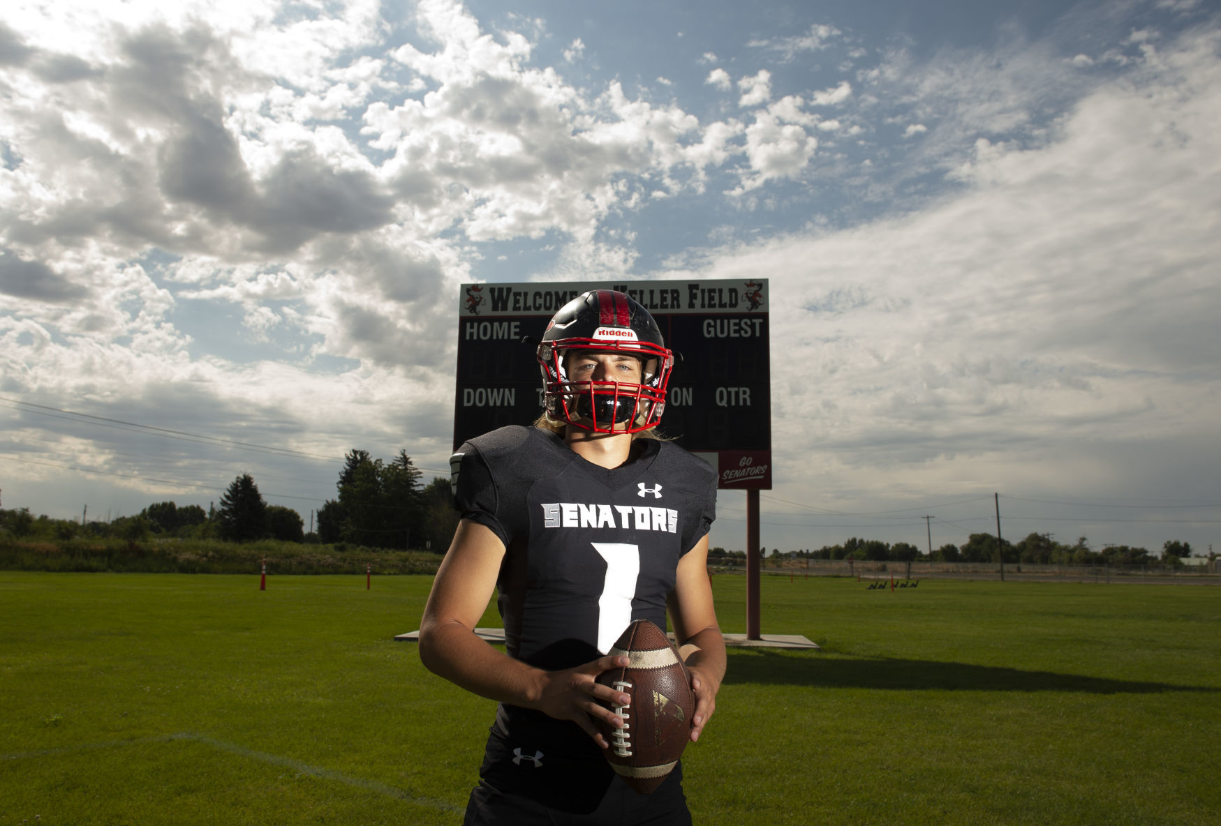 Quarterback Shane Jennings